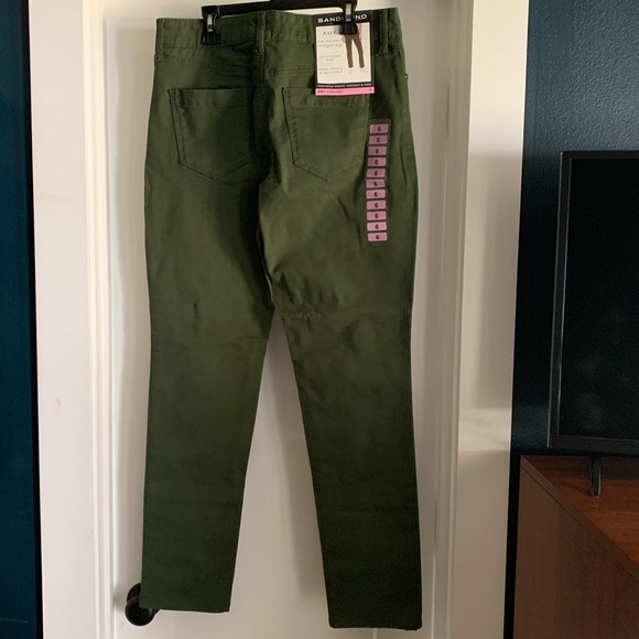 Bandolino Amy Straight Leg Olive Pants - Picture 3 of 4